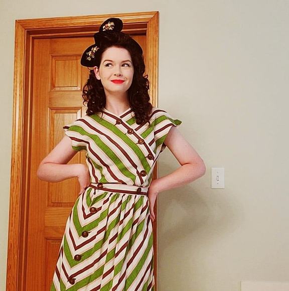 Meet your Posher, Catherine - Picture 1 of 1